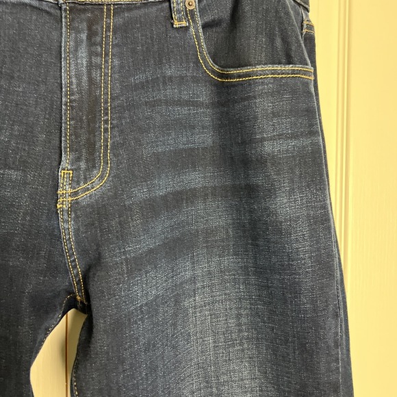 Lucky Brand Mens 223 Straight Leg Jeans Size W36 L32 Stretch Dark Blue Denim D12 - Picture 16 of 16